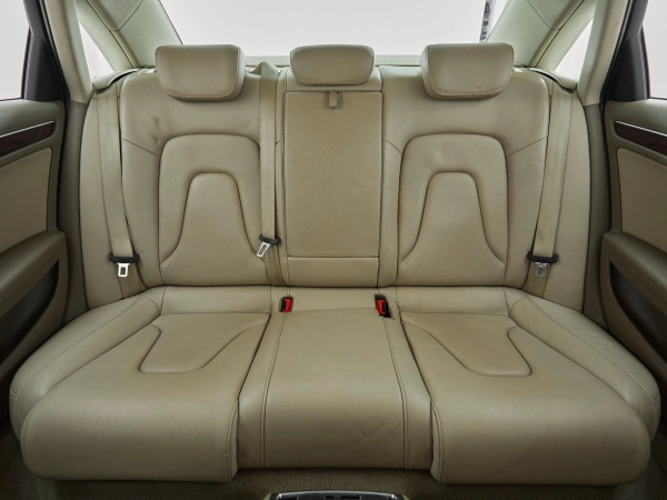 Audi A4, IV (B8) фото №17