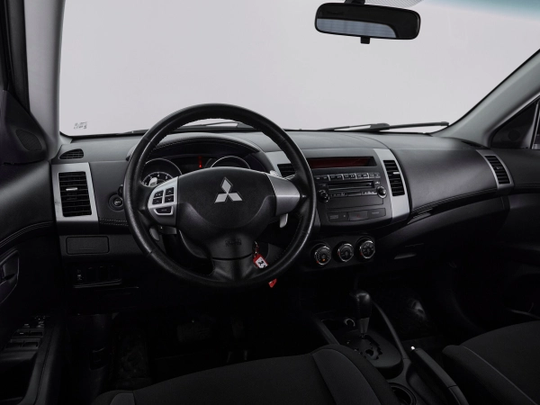 Mitsubishi Outlander, II Рестайлинг фото №9