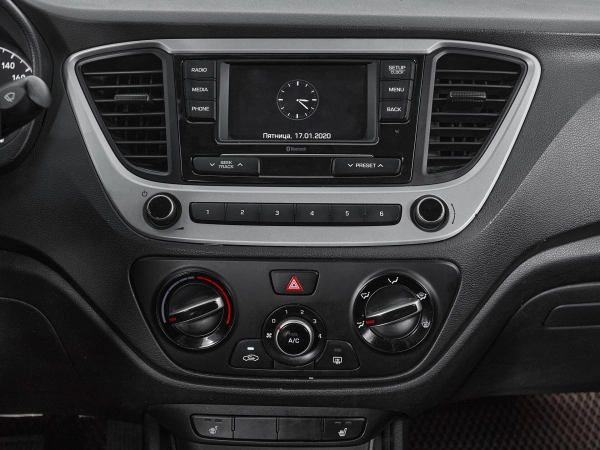 Hyundai Solaris, I Рестайлинг фото №15