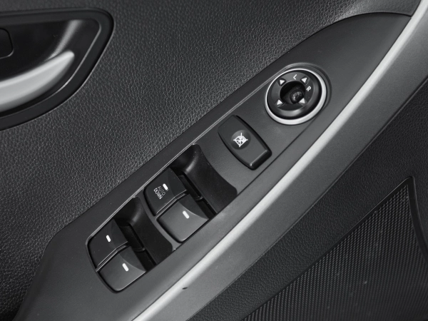 Hyundai i30, II фото №10