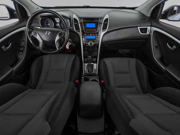 Hyundai i30, II фото №7
