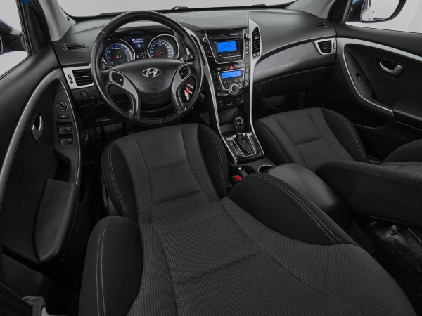 Hyundai i30, II фото №9