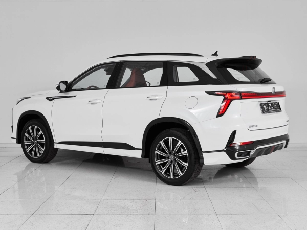 Changan CS75 Plus, II фото №4