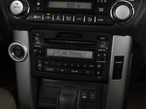 Toyota Land Cruiser Prado, 150 Series фото №17