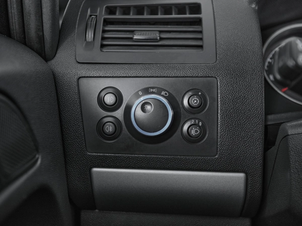 Opel Zafira, B Рестайлинг фото №12