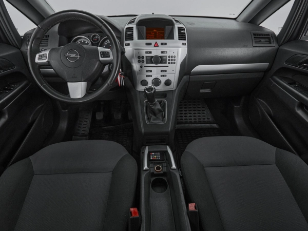 Opel Zafira, B Рестайлинг фото №8