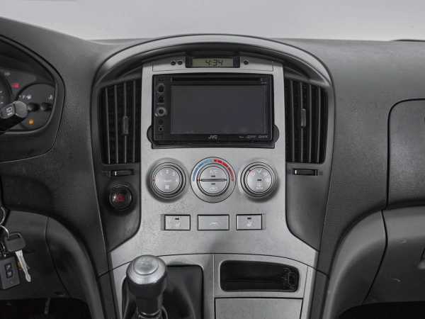 Hyundai Grand Starex, I фото №13