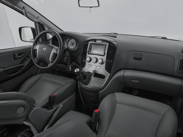 Hyundai Grand Starex, I фото №9