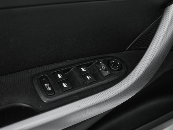 Peugeot 308, I фото №11