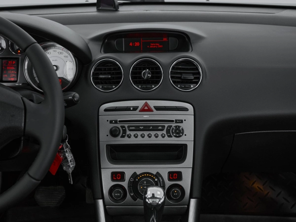 Peugeot 308, I фото №13