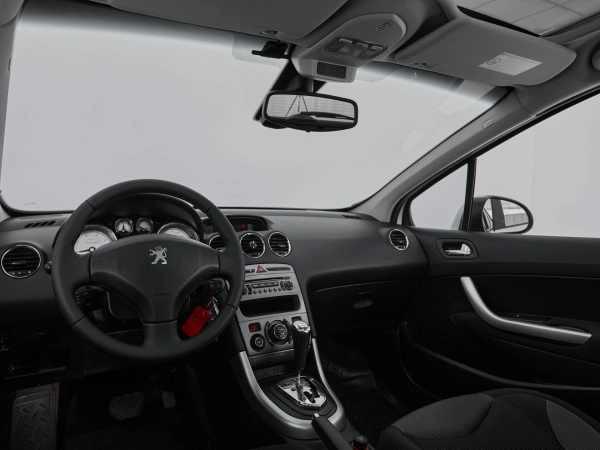 Peugeot 308, I фото №7