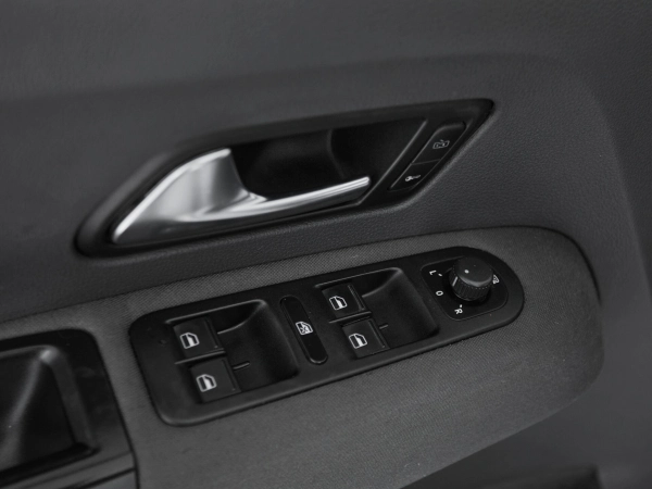 Volkswagen Amarok, I фото №13