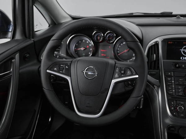 Opel Astra, J фото №10