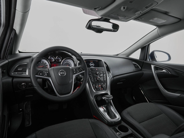 Opel Astra, J фото №7