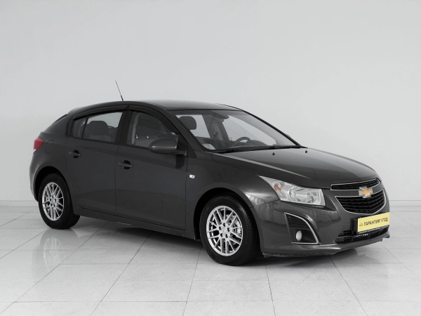 Chevrolet Cruze, I Рестайлинг фото №3