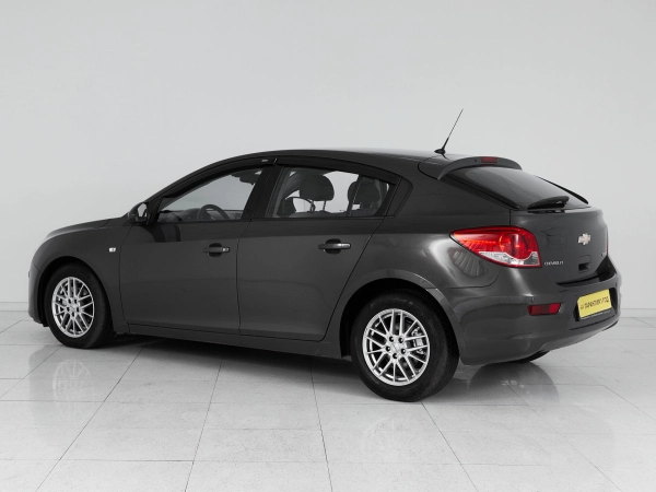 Chevrolet Cruze, I Рестайлинг фото №6