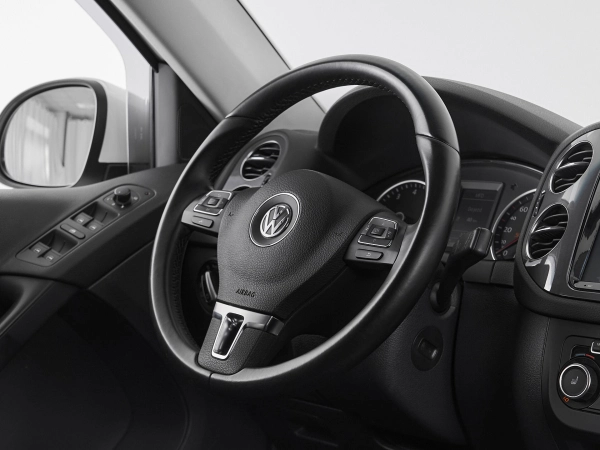 Volkswagen Tiguan, I Рестайлинг фото №10