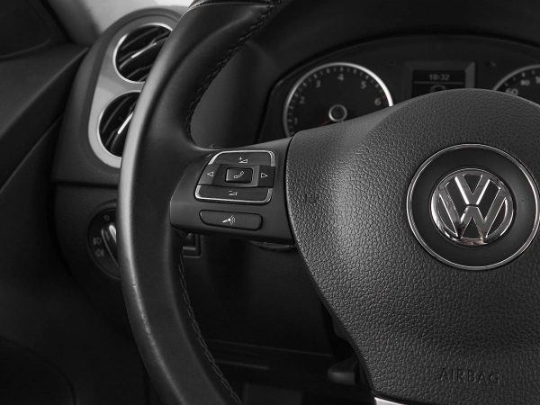 Volkswagen Tiguan, I Рестайлинг фото №11