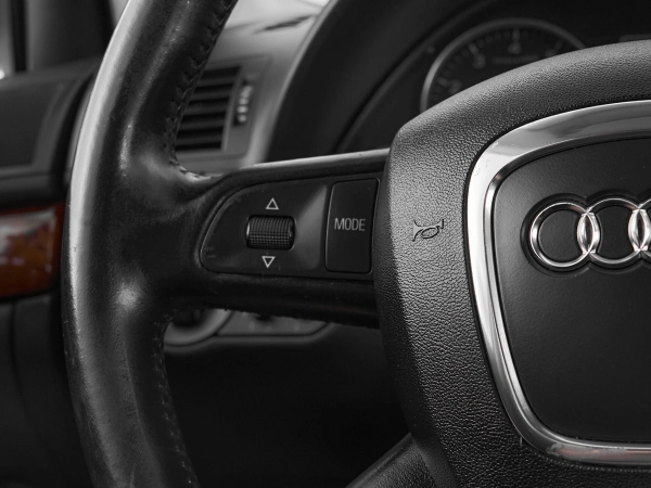 Audi A4, III (B7) фото №10