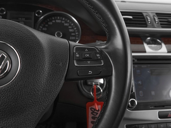 Volkswagen Passat, B7 фото №12