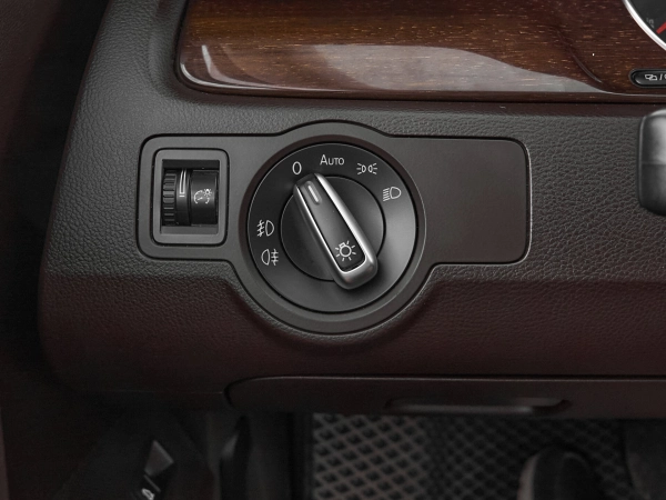 Volkswagen Passat, B7 фото №14