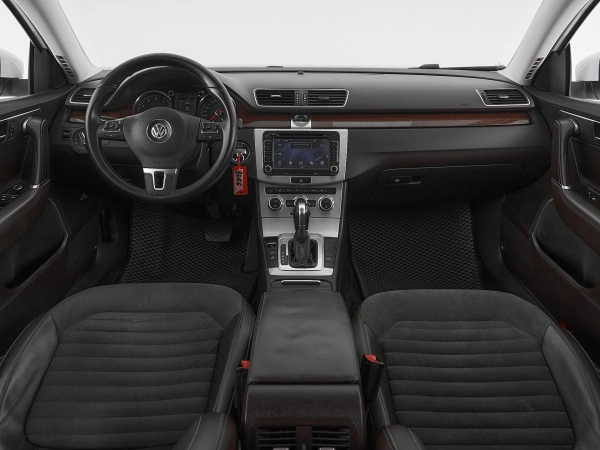 Volkswagen Passat, B7 фото №9