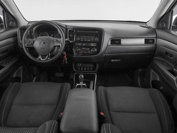 Mitsubishi Outlander, III Рестайлинг 2 фото №8