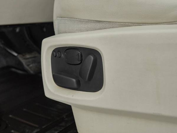 Land Rover Range Rover Sport, I Рестайлинг фото №14