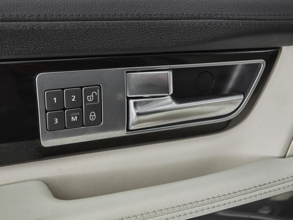 Land Rover Range Rover Sport, I Рестайлинг фото №16