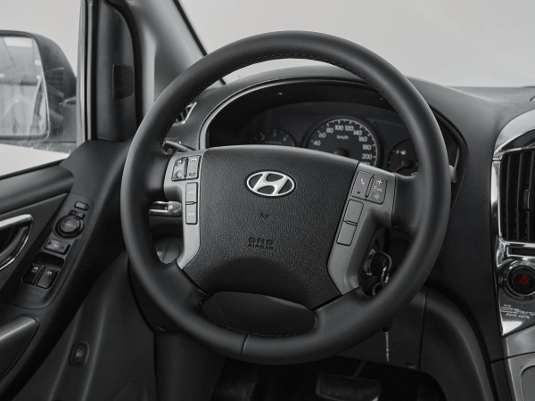 Hyundai Grand Starex, I фото №10