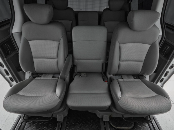 Hyundai Grand Starex, I фото №14