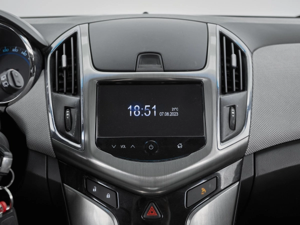Chevrolet Cruze, I Рестайлинг фото №13