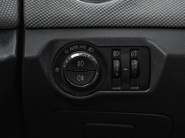 Chevrolet Cruze, I Рестайлинг фото №7