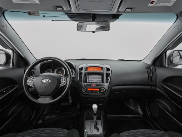 Kia Ceed, I фото №10