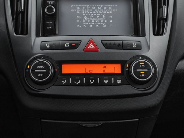 Kia Ceed, I фото №17
