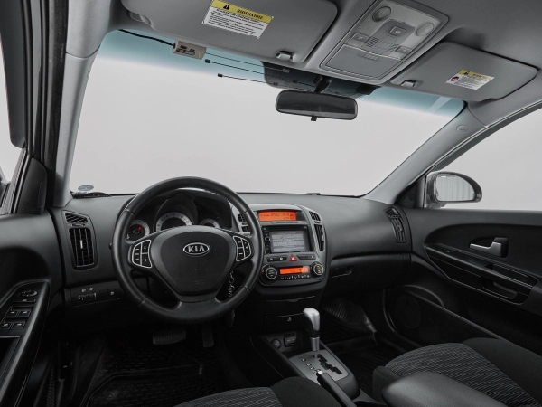 Kia Ceed, I фото №9