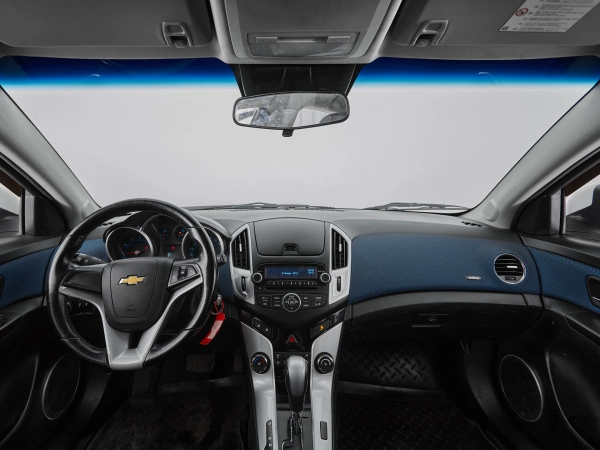 Chevrolet Cruze, I Рестайлинг фото №9