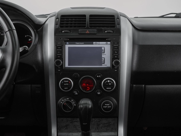 Suzuki Grand Vitara, II Рестайлинг фото №13