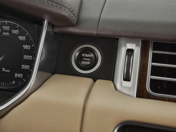 Land Rover Range Rover, IV фото №12