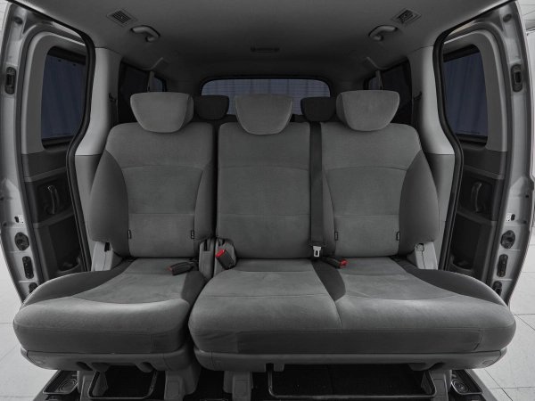 Hyundai H-1, II фото №15