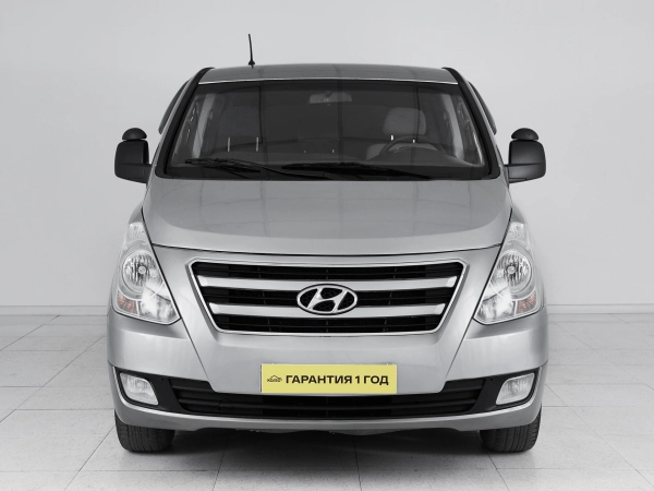 Hyundai H-1, II фото №2