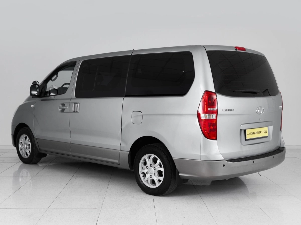 Hyundai H-1, II фото №4