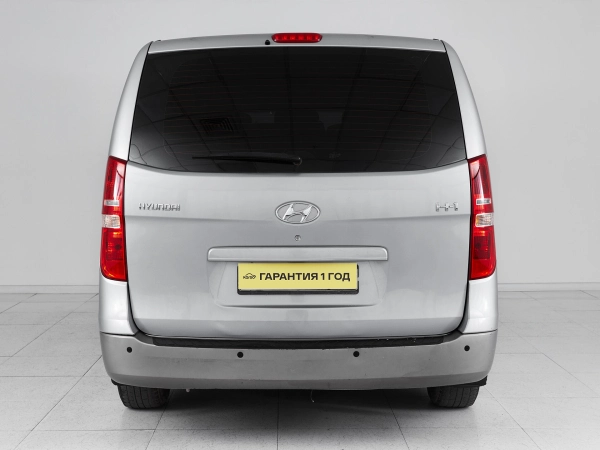 Hyundai H-1, II фото №5