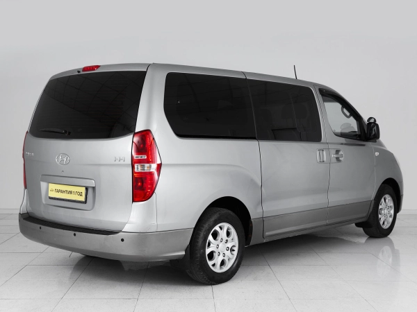 Hyundai H-1, II фото №6