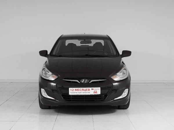 Hyundai Solaris, I фото №2
