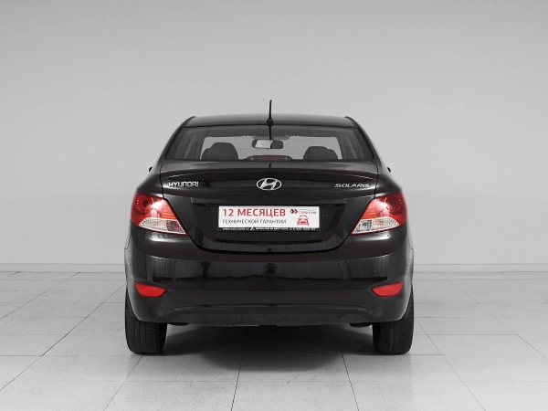 Hyundai Solaris, I фото №5