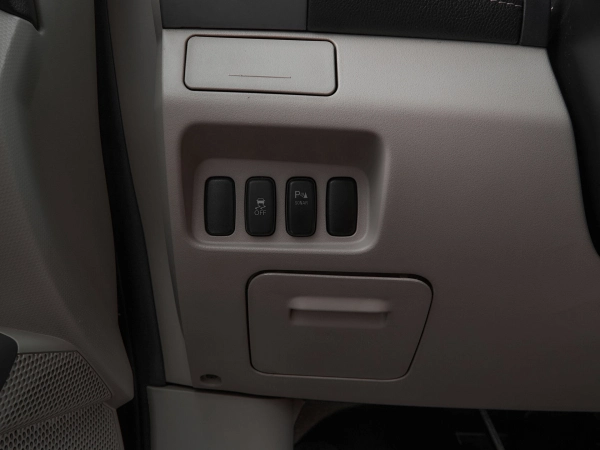 Citroen C-Crosser, I фото №13