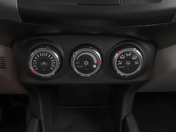 Citroen C-Crosser, I фото №16
