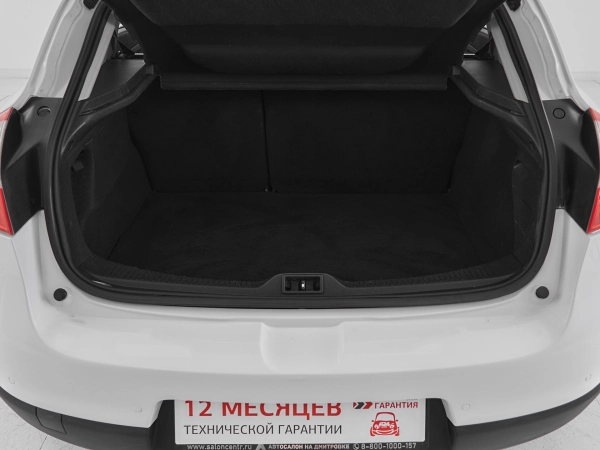Renault Megane, III Рестайлинг 2 фото №19