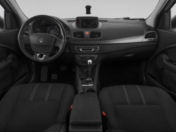 Renault Megane, III Рестайлинг 2 фото №9